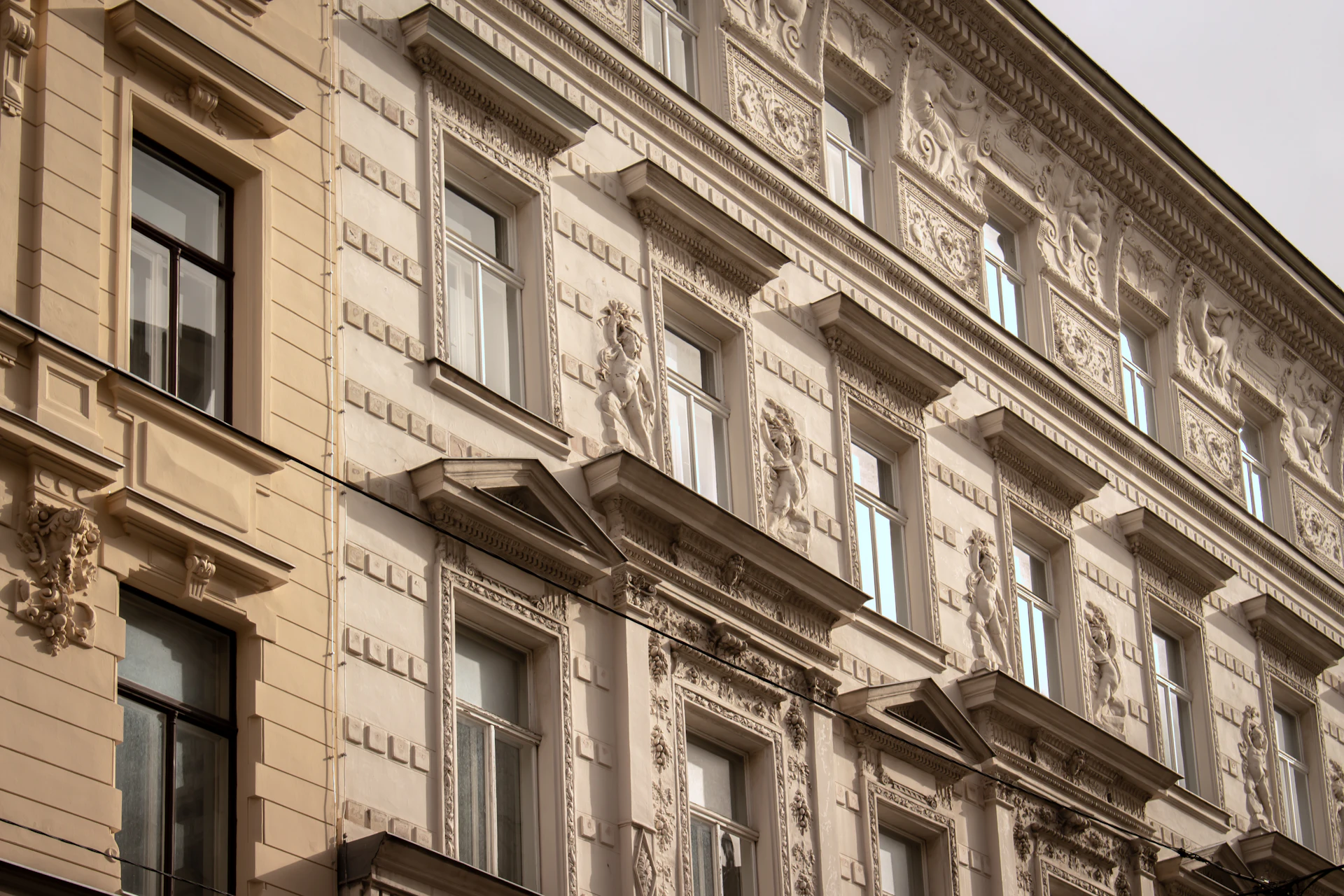Fassade eines Wiener Altbaus (Symbolbild)